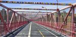 Festival de couleurs sur le pont de Williamsburg