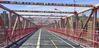 Festival de couleurs sur le pont de Williamsburg