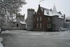 Kasteel Stapelen in de Sneeuw